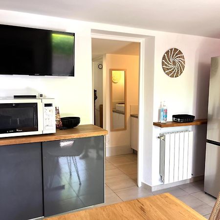 Appartement Deux Pieces Donnant Sur Un Jardin Antibes Eksteriør billede